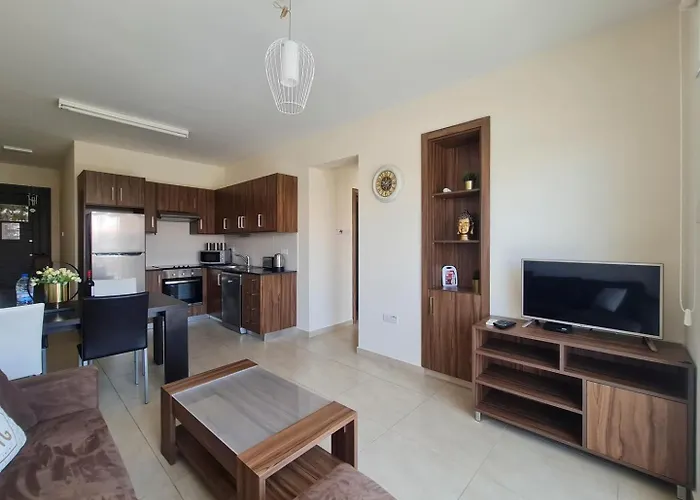 Mythical Sands Apartment *