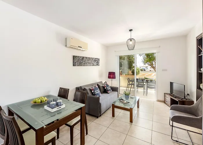 Mythical Sands Apartment *