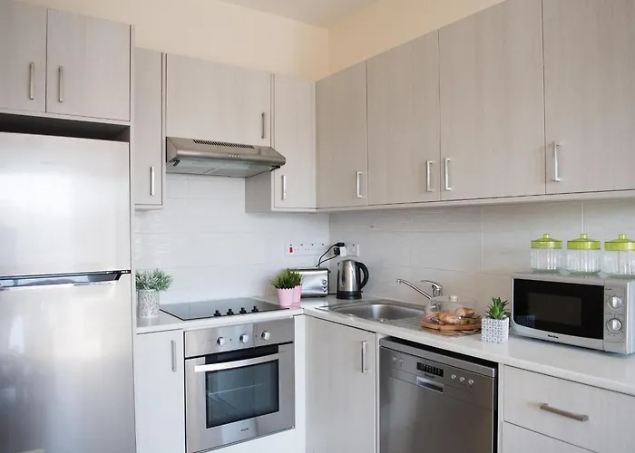 Mythical Sands Apartment *