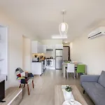 Mythical Sands Apartamento *