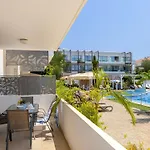 Apartamento Mythical Sands Protaras